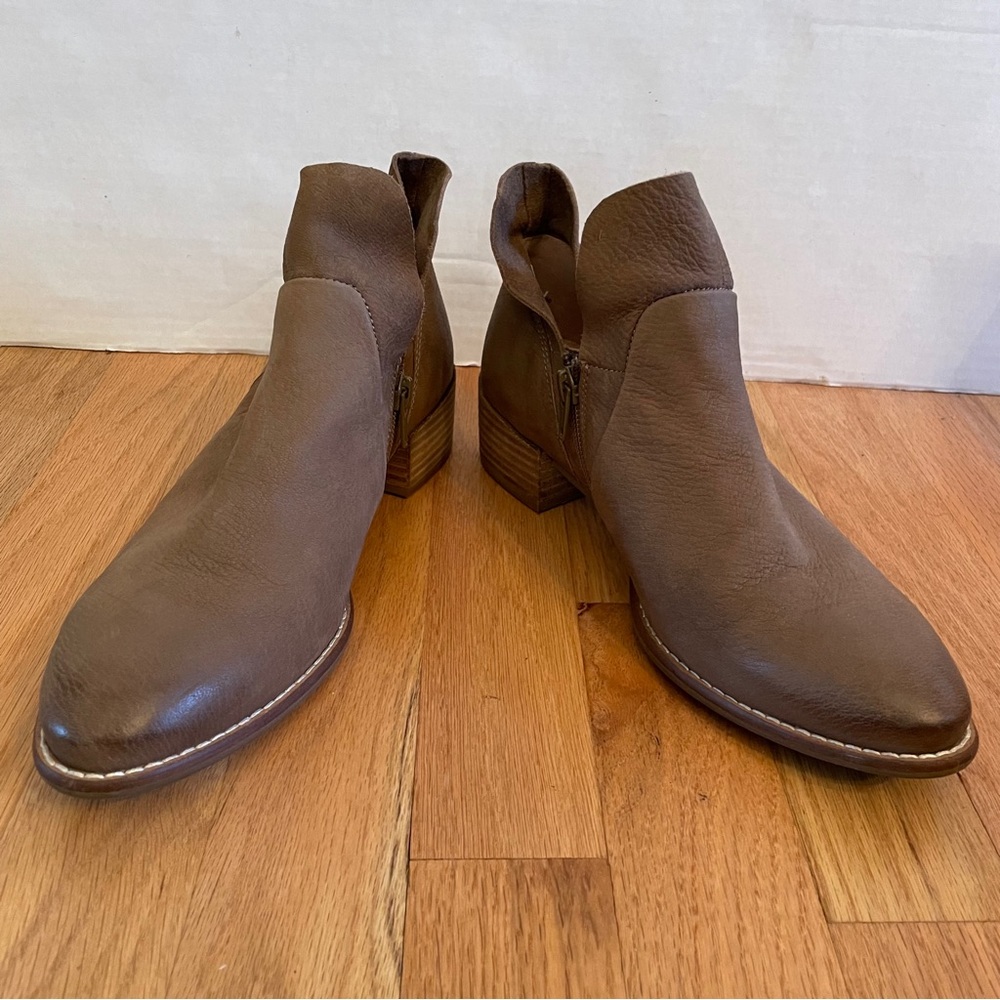 Seychelles Dwelling Leather Booties